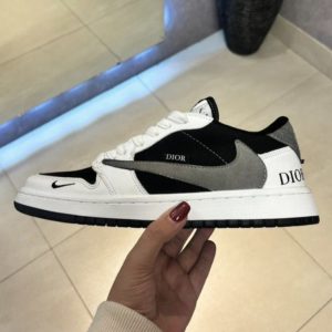 ترویس دیور مشکی سفید