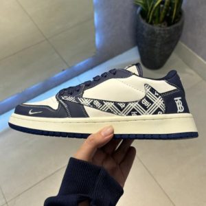 ترویس دیور باربری